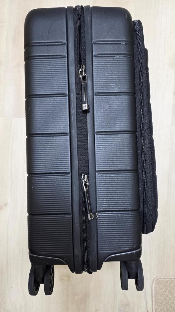 サムソナイト NEO POD スピナーエキスパンダブル 機内持ち込み可