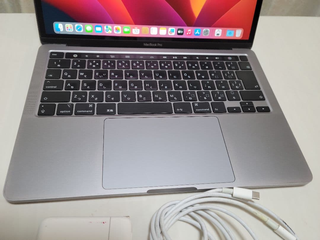グリリュウ　Macbook Pro 2020 i5 8GB 512GB