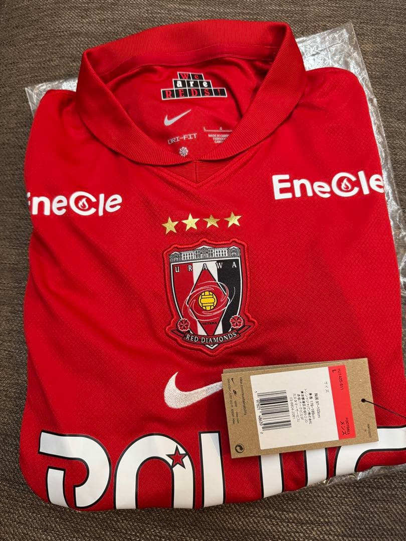 【新品未着用】浦和レッズ 2025 公式　ユニフォーム　Ｌサイズ