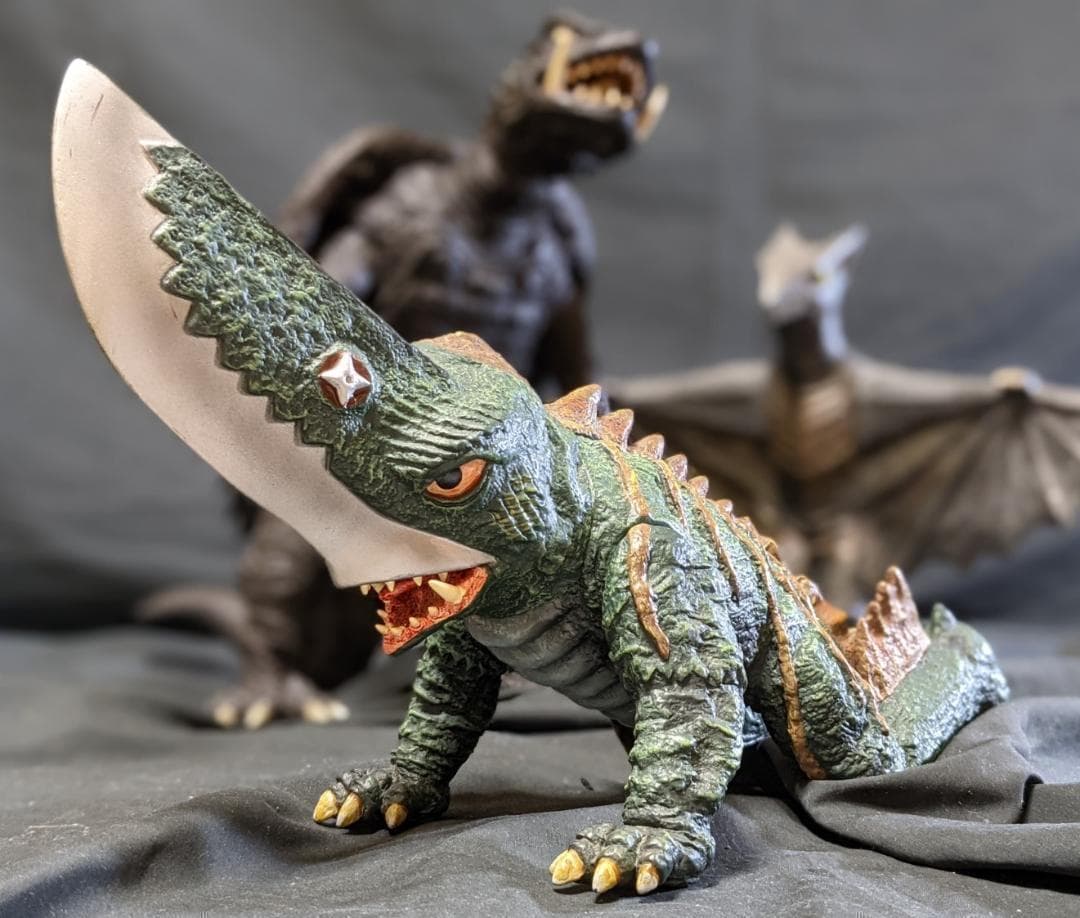 昭和ガメラ未開封＆ギロン未開封＋宇宙ギャオス（ロケット・エクスプラス）３体セット