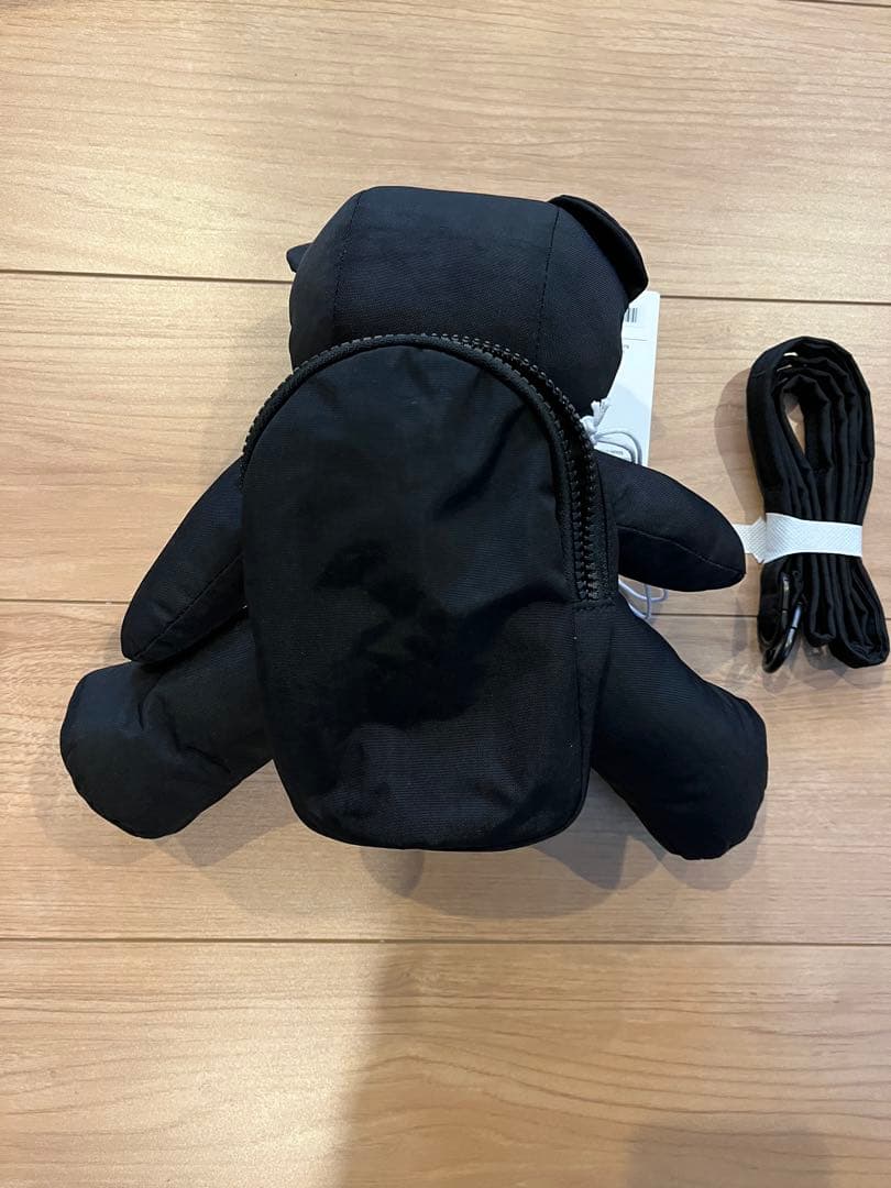 Bear Baggu 黒 国内未発売
