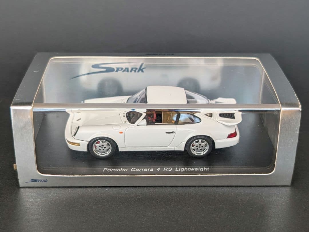 スパーク 1/43 ポルシェ 964 カレラ 4 RS ライトウエイト ホワイト