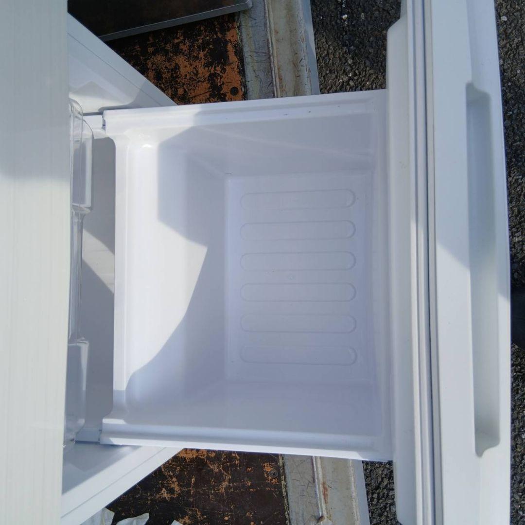 トロロ様取り置き中　　SHARP　179L ノンフロン冷凍冷蔵庫　SJ-D18G