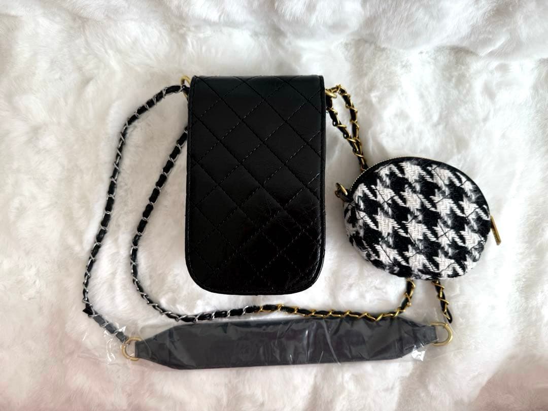 シャネル ノベルティ スマホショルダーバッグポ－チセット