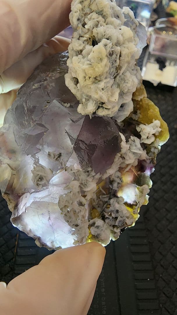 ヤオガンシンフローライト・デザートローズ・カルサイト