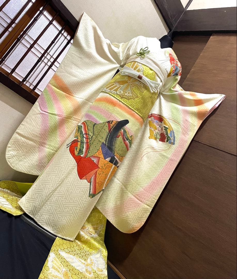 振袖 フルセット6点サイズS〜Mサイズ作家物　十二単　暈し染め　金彩　正絹