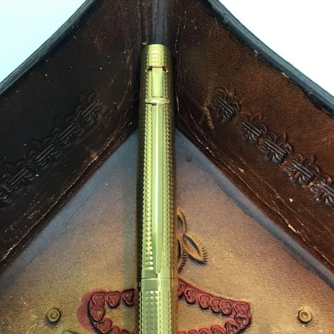 ‼️ビンテージ‼️CARAN d'ACHE カランダッシュ　金張　14金ペン万年筆