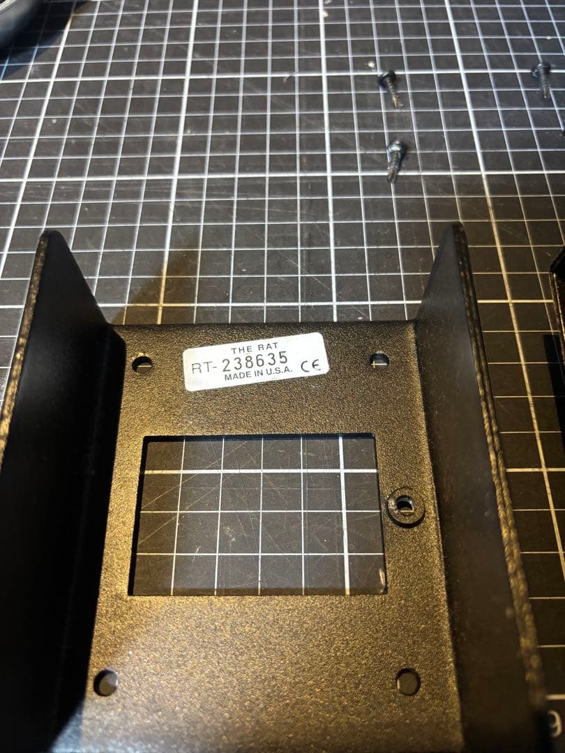 proco RAT2 2000年製？ゴム足、電池蓋無しですがRAT Board付