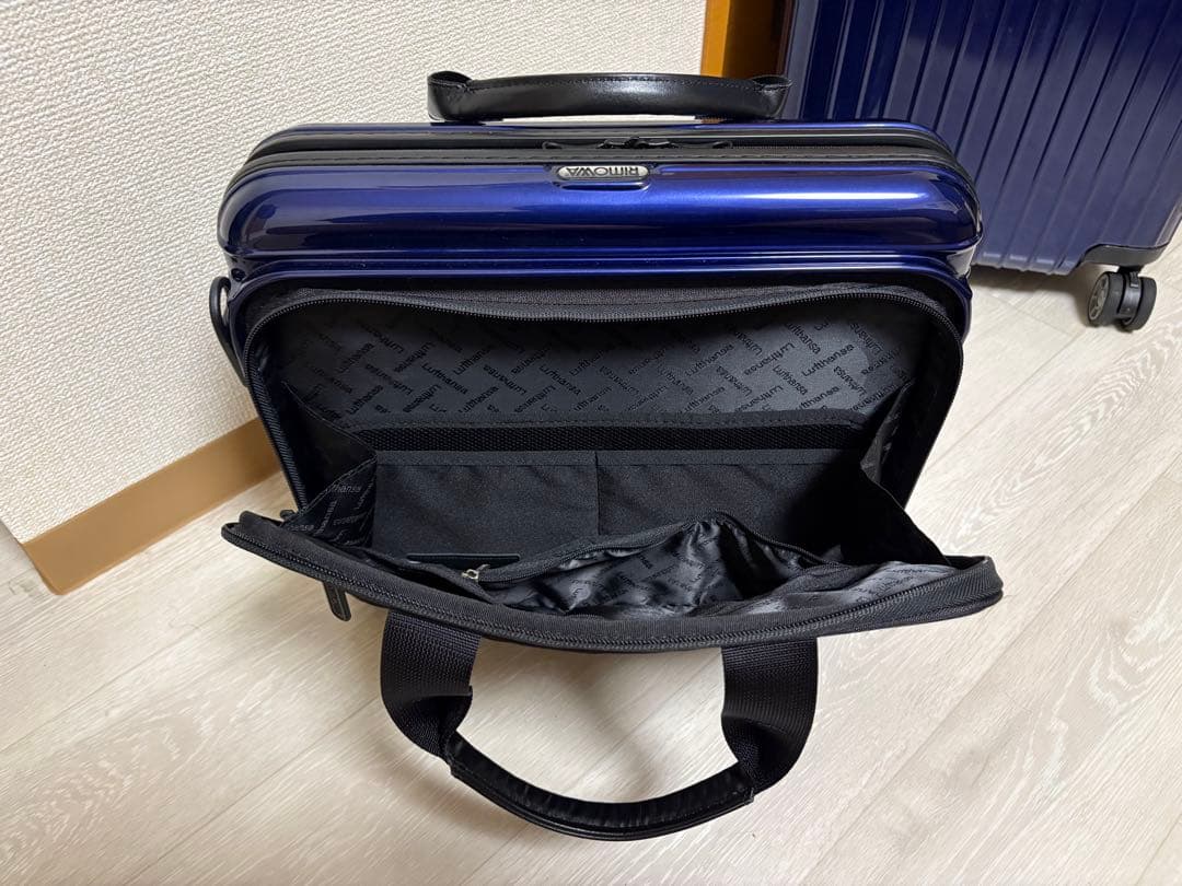リモワ ルフトハンザ　RIMOWA サルサ　機内持ち込み サイズ　ビジネスバック