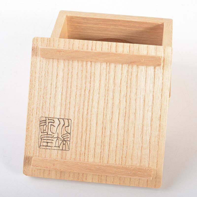 茶道具　漆工芸師　川端近左作　太閤桐絵欅拭漆香合　共箱　V　R6797