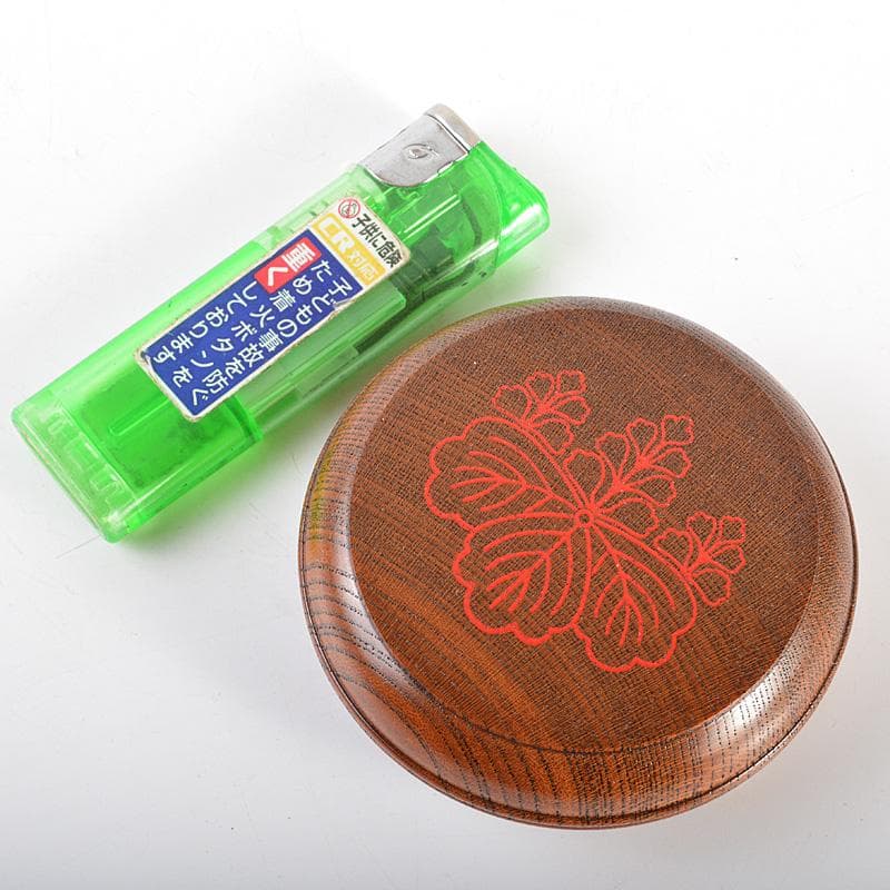 茶道具　漆工芸師　川端近左作　太閤桐絵欅拭漆香合　共箱　V　R6797