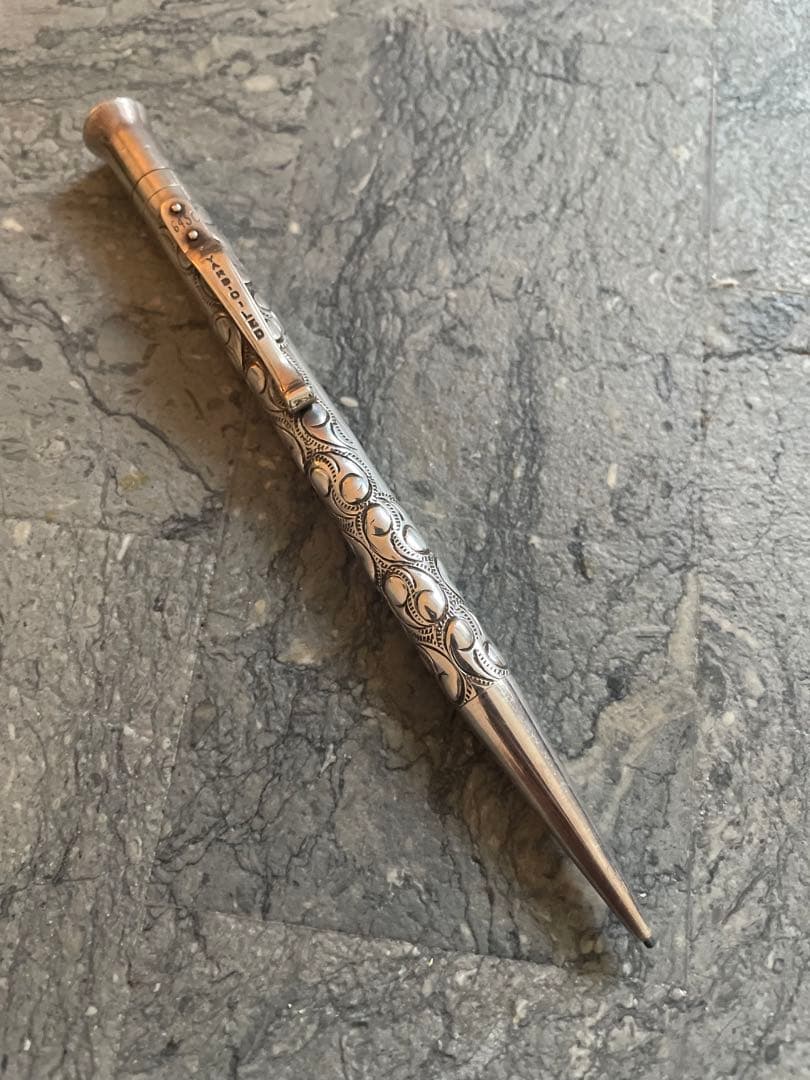 ヤード・オ・レッド ペンシル パーフェクタ ビクトリアン 1.18mm