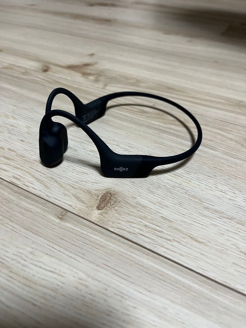 Shokz OpenRun mini 骨伝導イヤホン ブラック 収納ケース付き