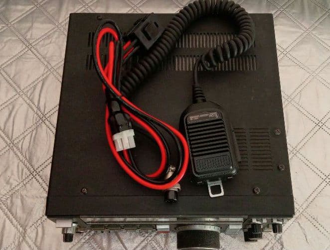 ICOMIC-375　430MHｚオールモードトランシーバー