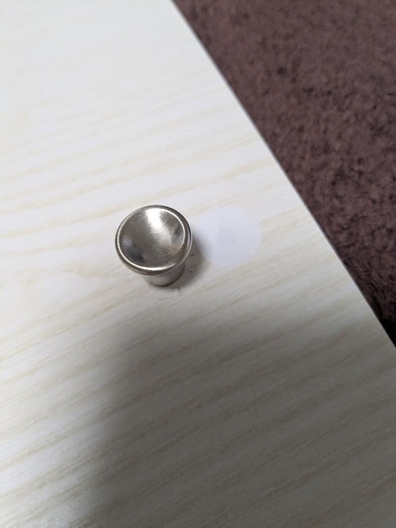 ユニフォーム額 額縁のタカハシ製 (室内紫外線カット×シルバー×背景:白木目)