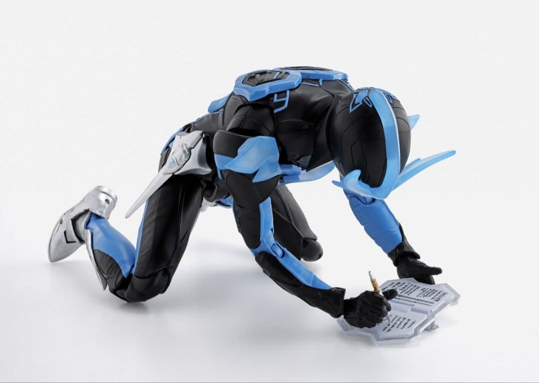 新品未開封　輸送箱未開封　S.H.Figuarts（真骨彫製法）ウイングマン