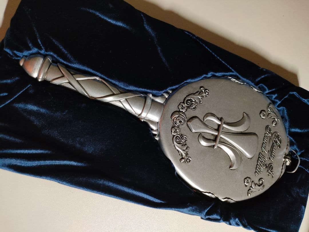 美女と野獣 ミラー 魔法の鏡 ディズニーストア Dハロ