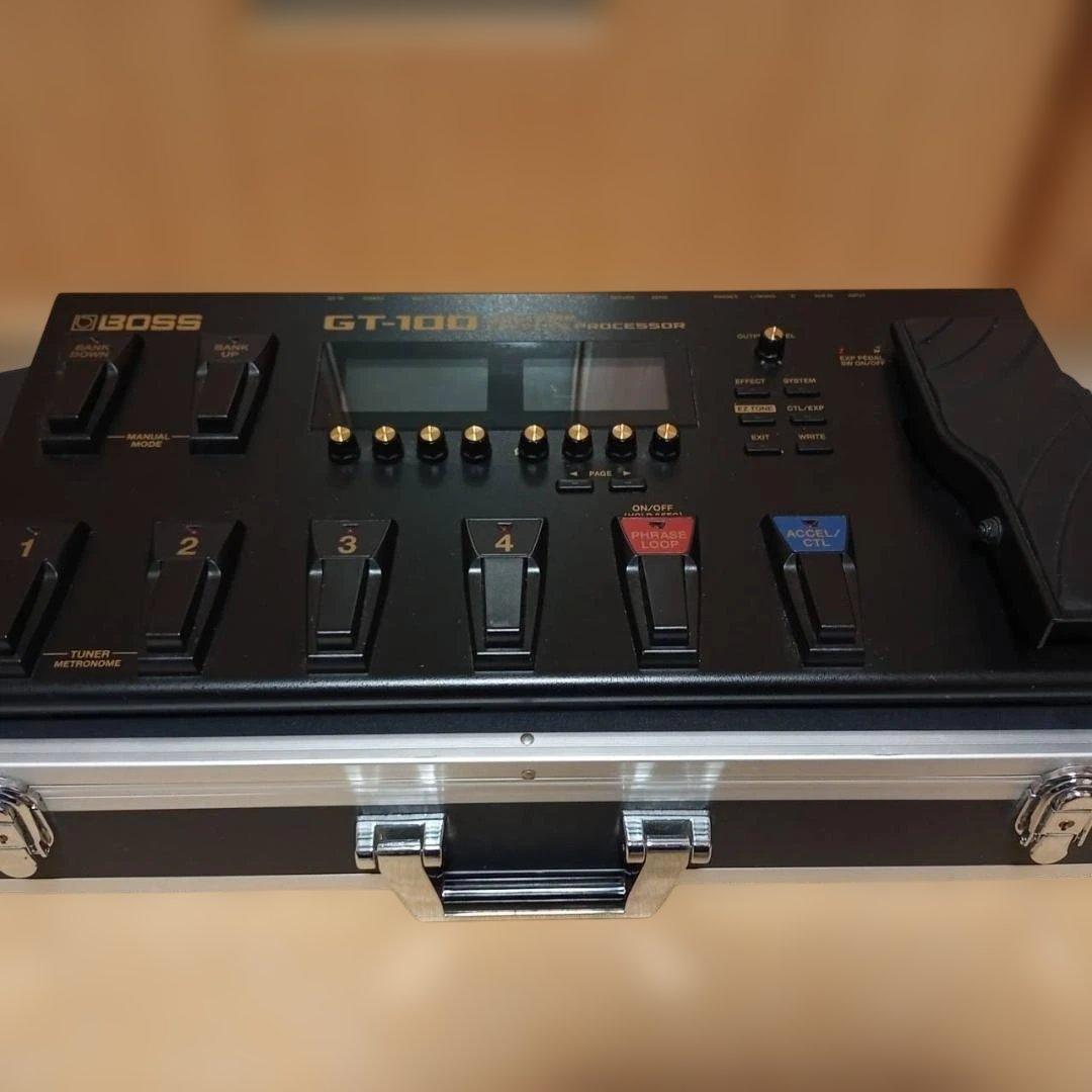 BOSS GT-100 マルチエフェクター 電源コード ハードケース付属