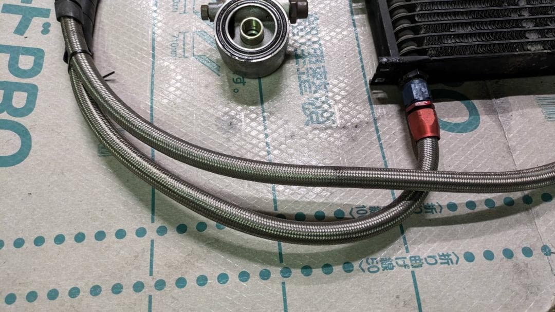 零*雨様 NB ロードスター　NB8C　HKSの刻印　オイルクーラー　NA