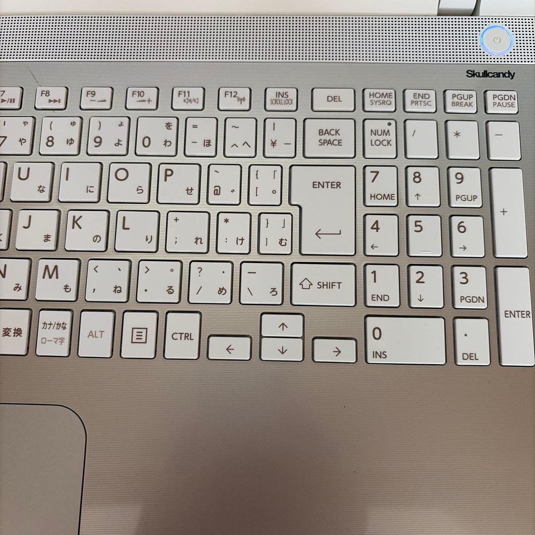 美品 東芝Dynabook T75/RG i7-5500U SSD256 GB