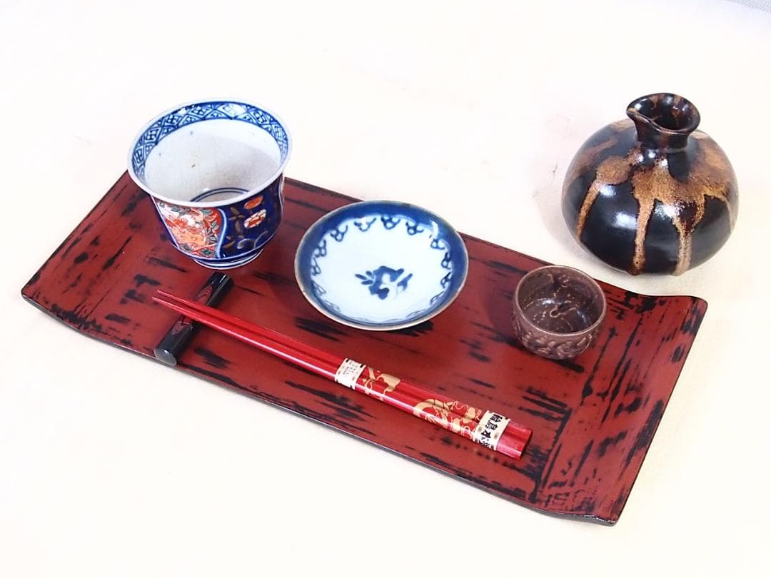 【良品】根来塗 金剛堅地請合 味のある角盆 6客 角皿/卓上膳/酒膳 漆器トレイ