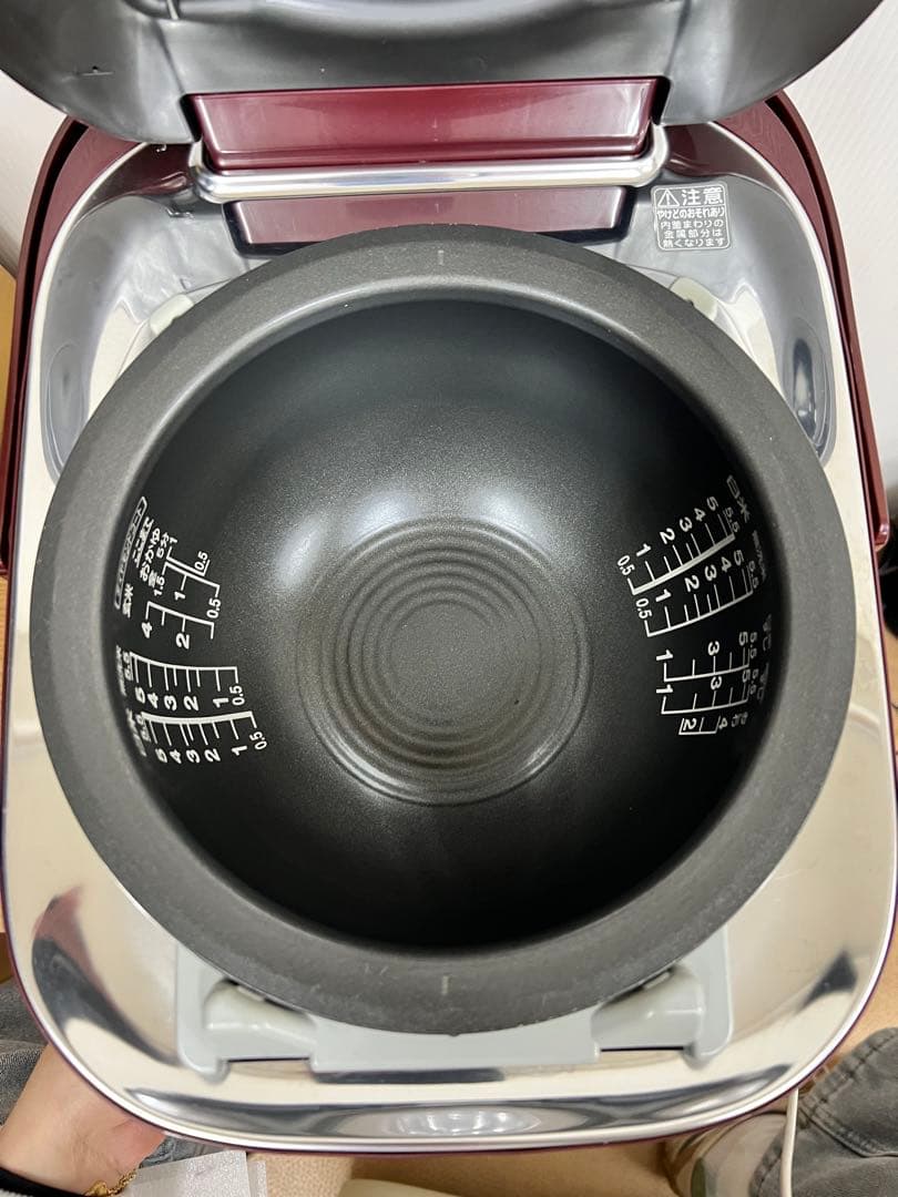 TOSHIBA 真空圧力IH炊飯器 RC-10VXH 1.0L 2014年製