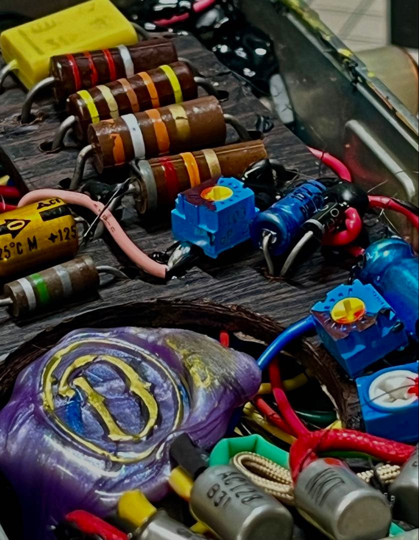 DeliciousTaylormade Quad Face NKTたべ〜る