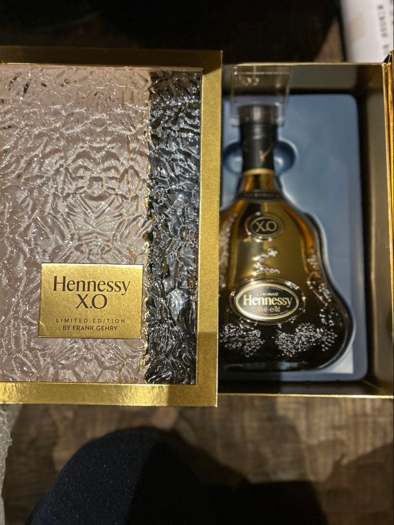 Hennessy XO フランク・ゲーリー