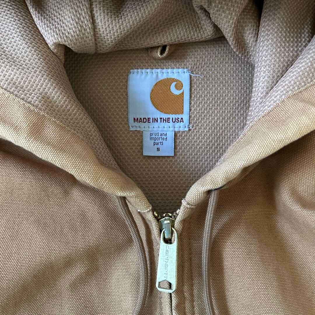 Carhartt アクティブジャケット sベージュ