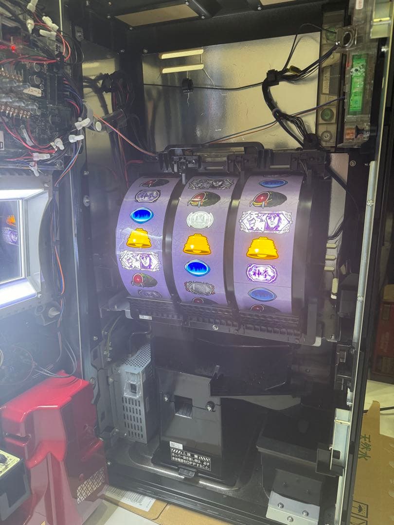 北斗の拳 宿命 スロット 不要機 実機 家庭用電源 パチスロ実機 サミー