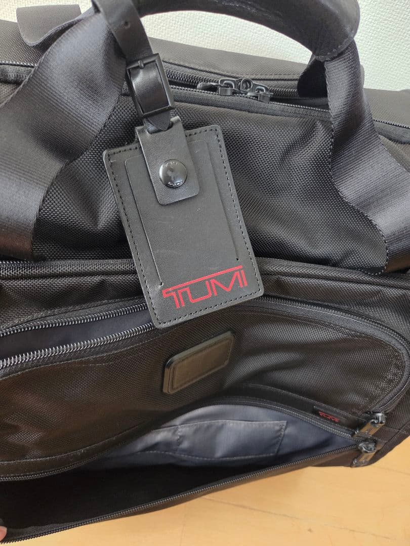 TUMI ブラック キャリーケース　2輪　22052D2