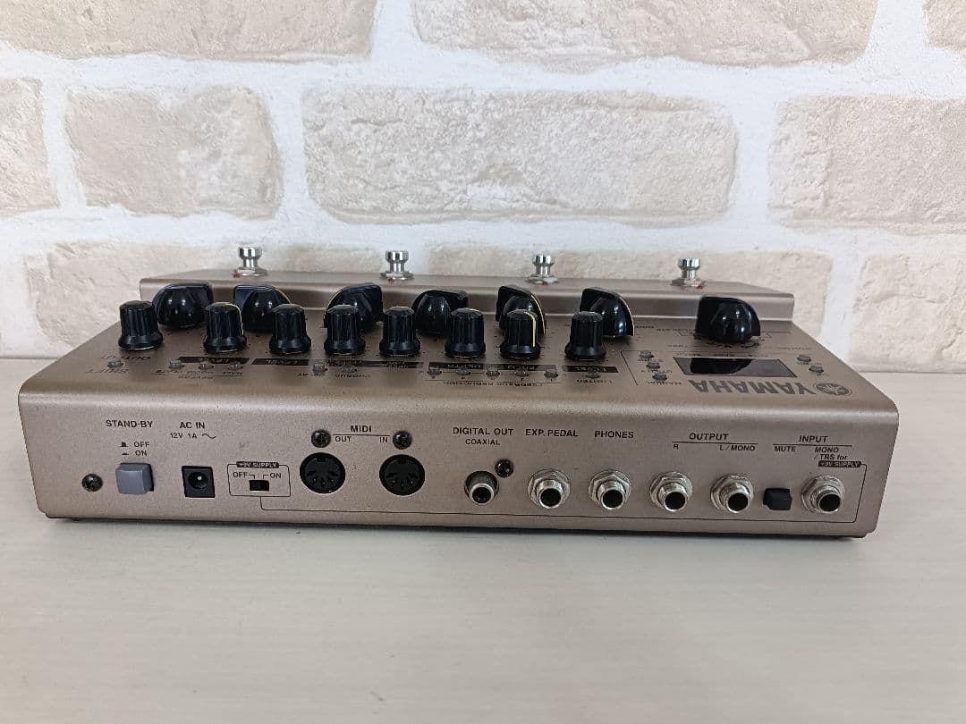 Yamaha AG-Stomp アコースティックギター プリアンプ