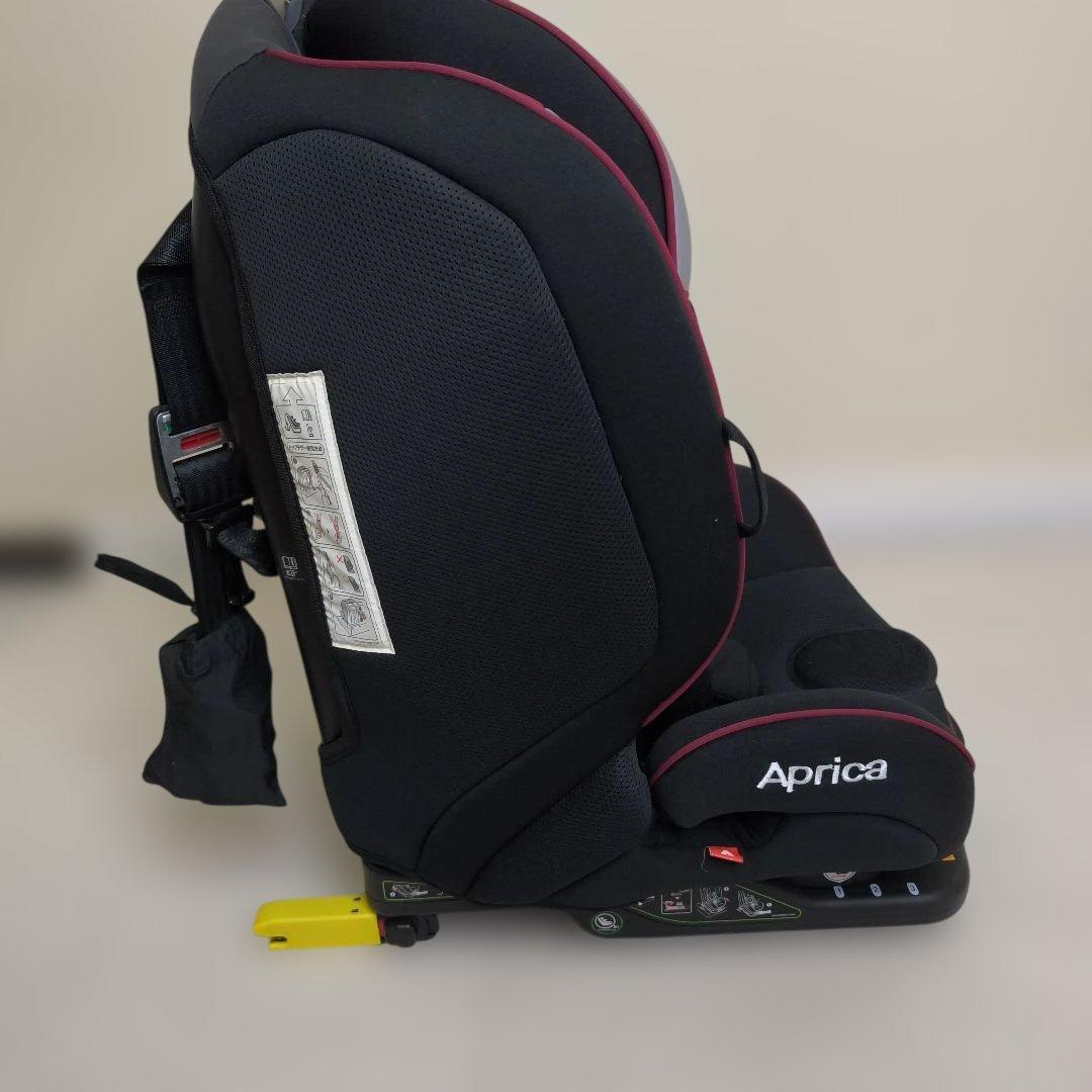 Aprica　フォームフィット AB　チャイルド　ジュニアシート　ISOFIX