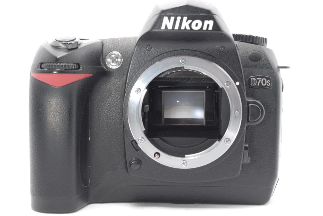 ✨付属品多数✨Nikon D70S✨CFカード付✨すぐに使える✨一眼レフ✨