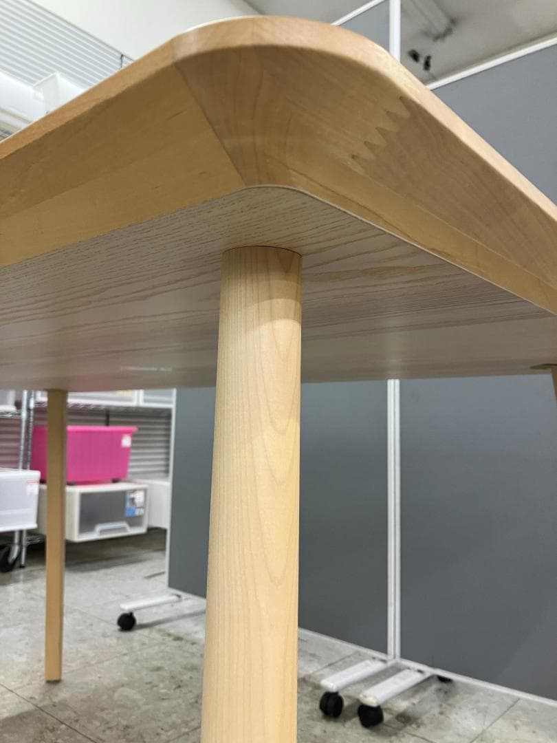 IKEA ダイニングテーブル LISABO ベージュ