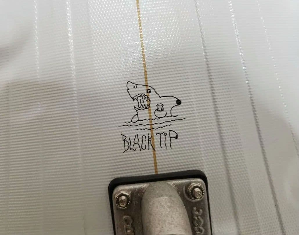 スケートボード Carver Black Tip C7 Raw Surf Skate