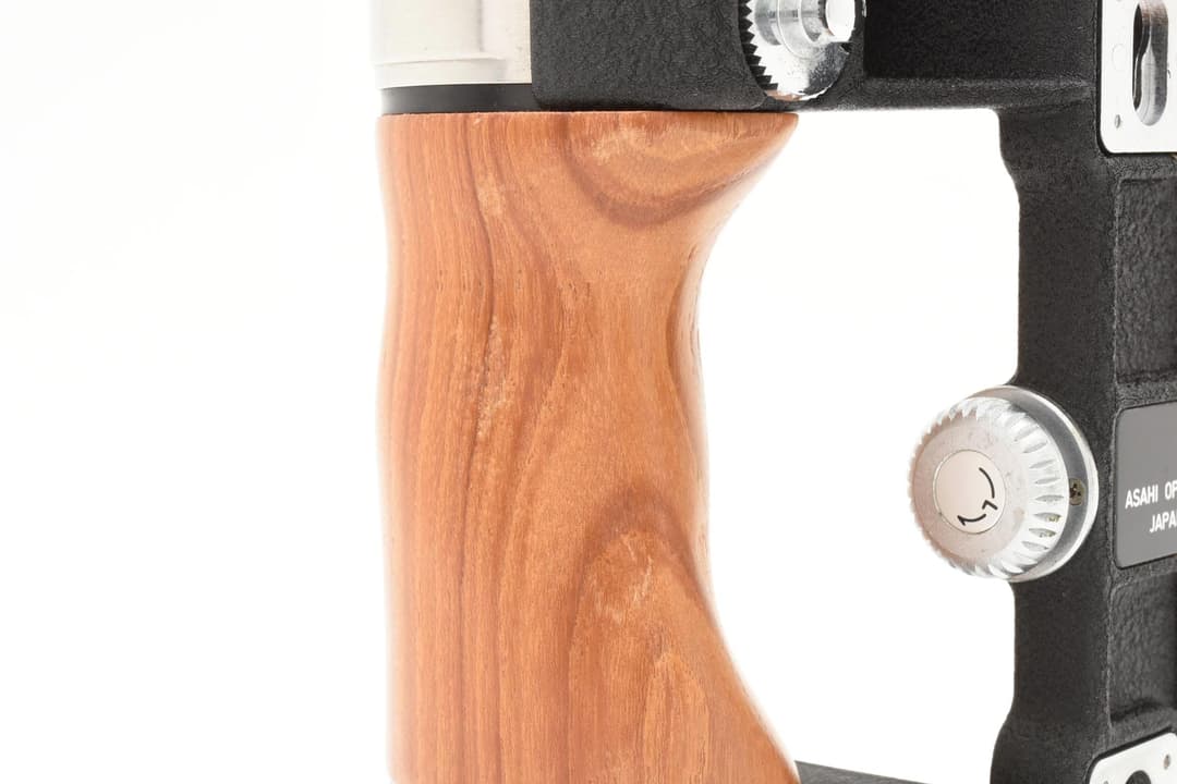 美品 Pentax 木製 ウッド グリップ 6x7 67 67II #8672