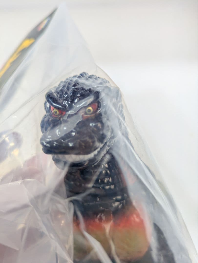 メディコムトイ　ゴジラVSデストロイア版　黄色クリア成形