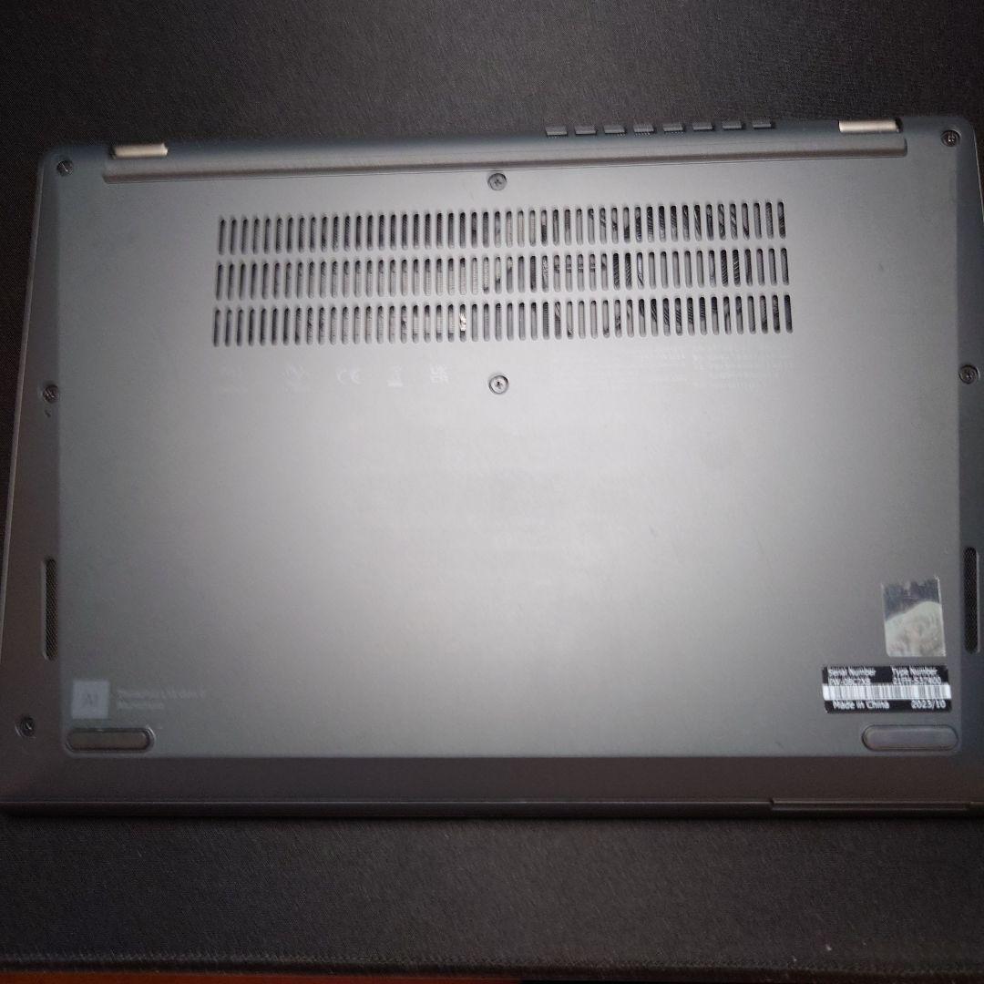 【SSD 1TB換装！】メモリ32GB！ノートパソコン キーボード新品