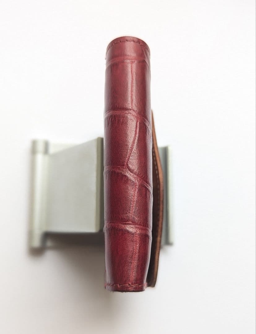 イルビゾンテ がま口【ボルドー×ヌメ】クロコ型押 バイカラー 美品 希少 男女兼