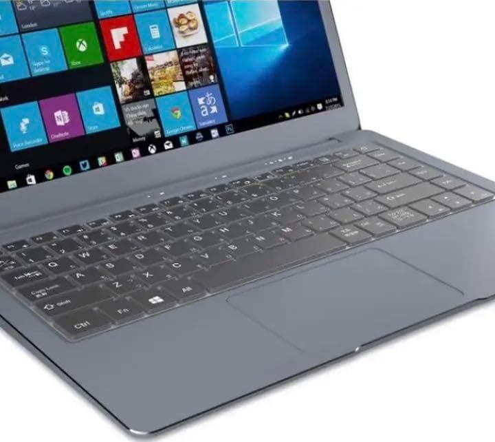 ❤MacBookの様なデザイン❣簡単にストレージ容量が増やせる♪❤ノートPC