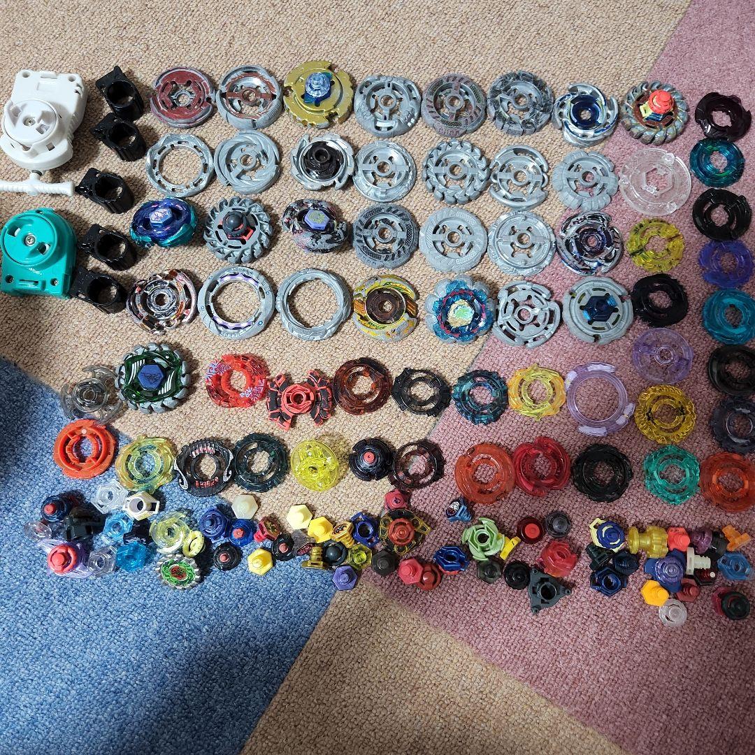 多色のレジェンドベイブレード　ランチャー　2個　その他　セット