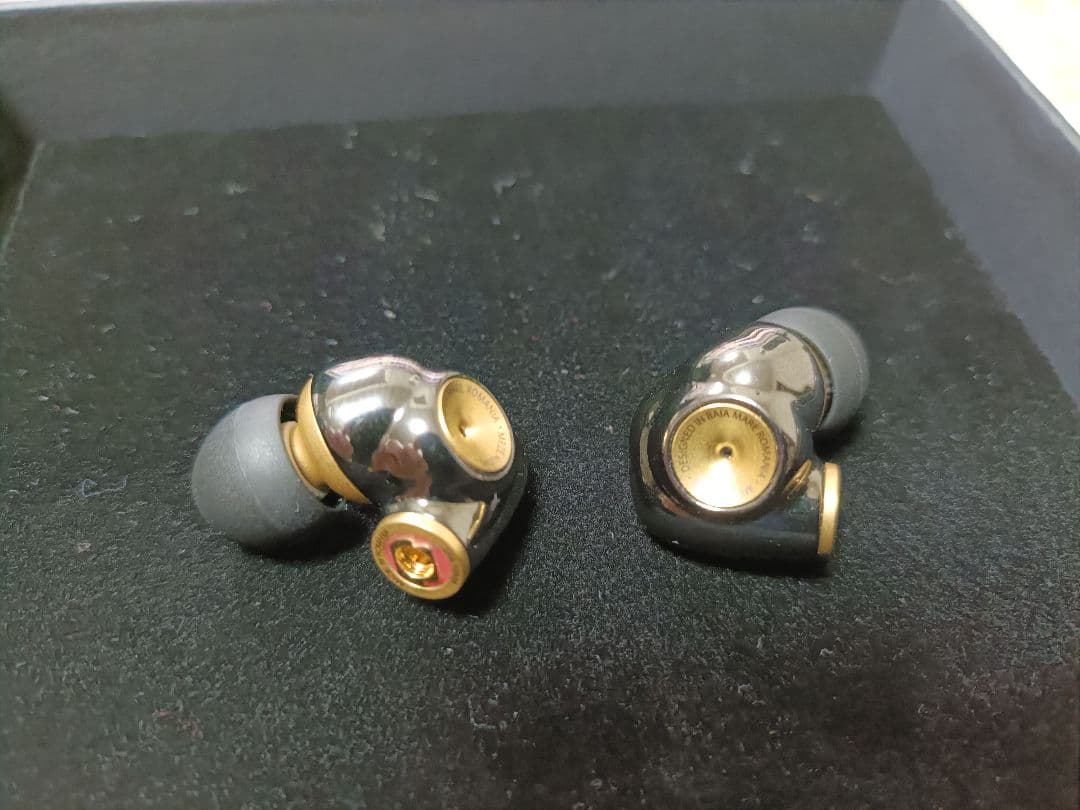 MEZE AUDIO ADVAR 有線イヤホン　純正バランスケーブルつき