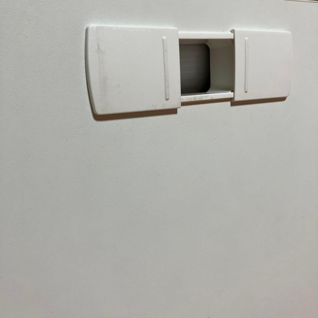 定価25,000円ホワイトシンプルデスク 4つの引き出し付き