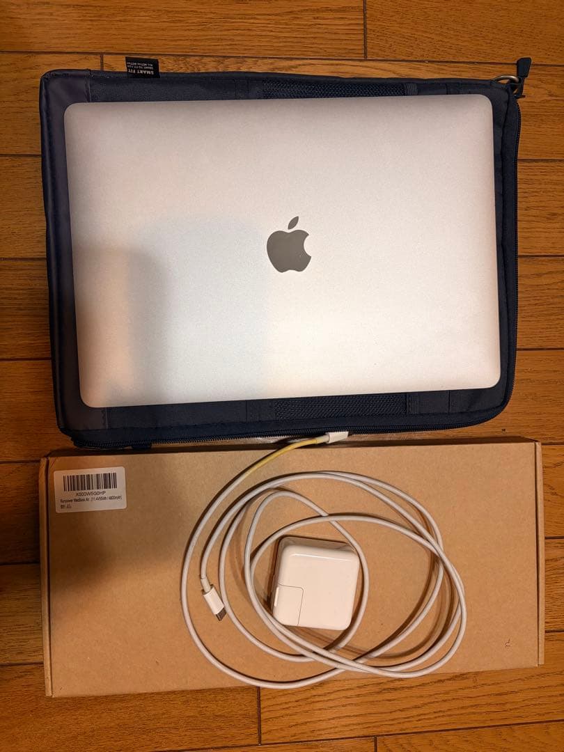 MacBook Air 2020 i5 16GB 256GB 新品バッテリー付