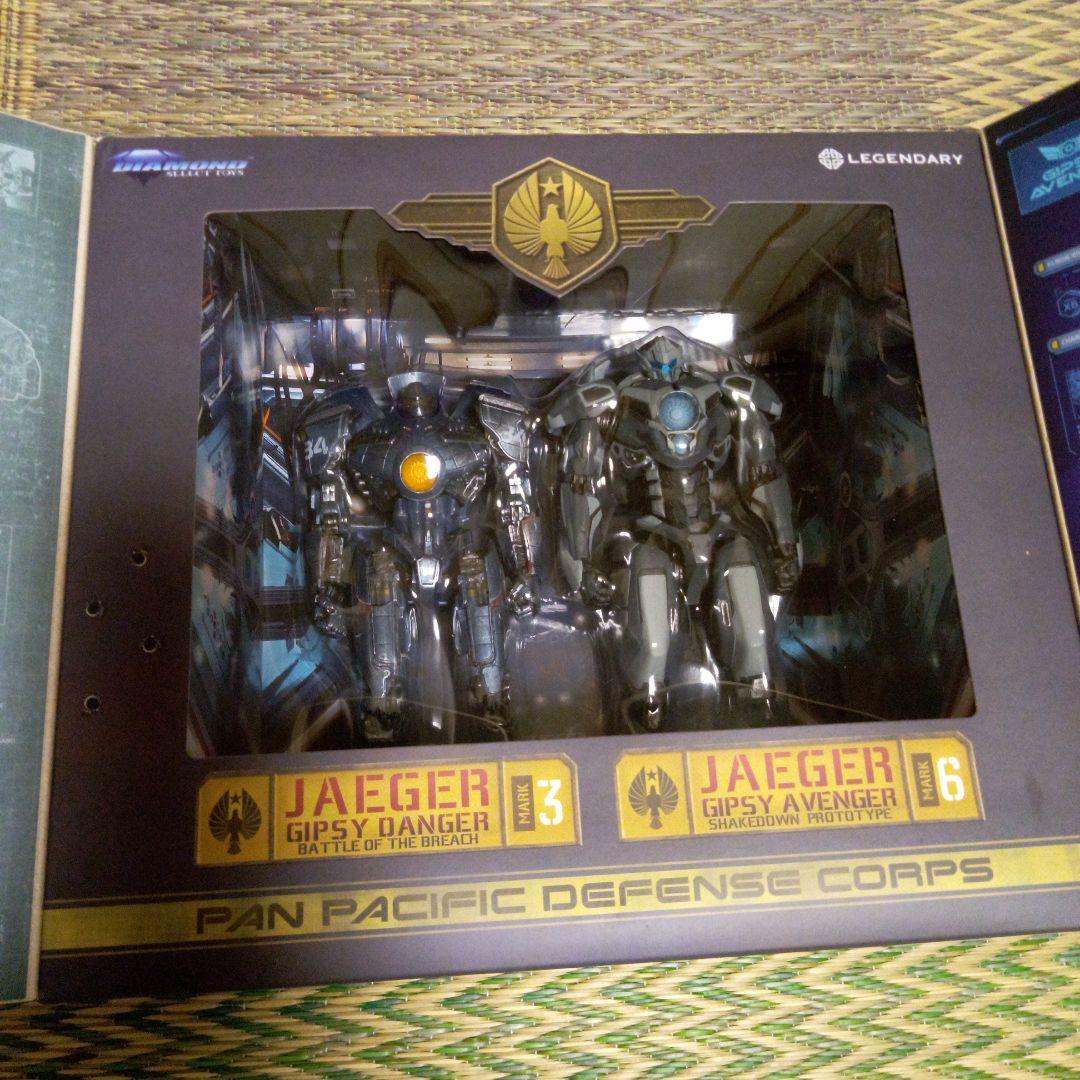 パシフィック・リム10thアニバーサリー　ジプシー・デンジャー&ジプシー・アベン