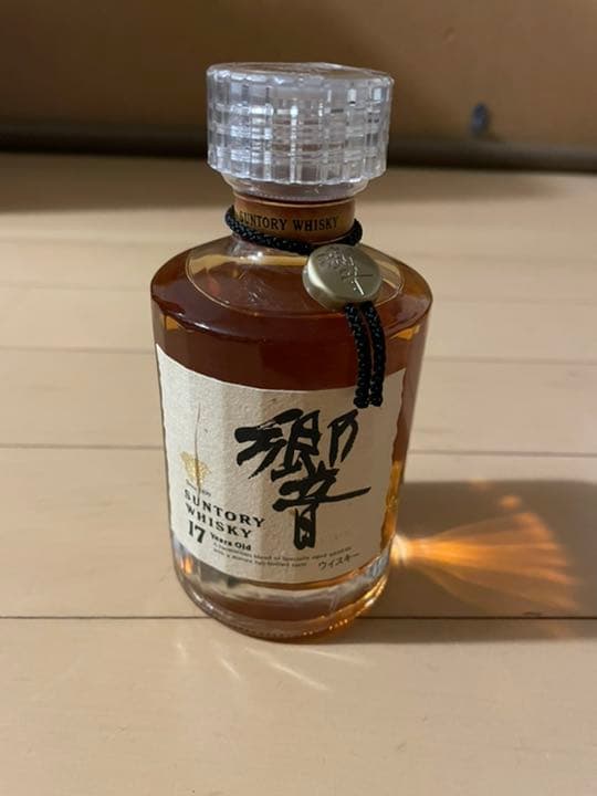 サントリー 響 17年 180ml ゴールドラベル
