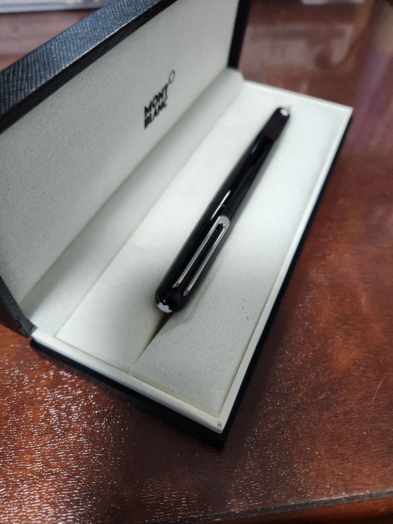 マークニューソン MONT BLANC ローラーボール