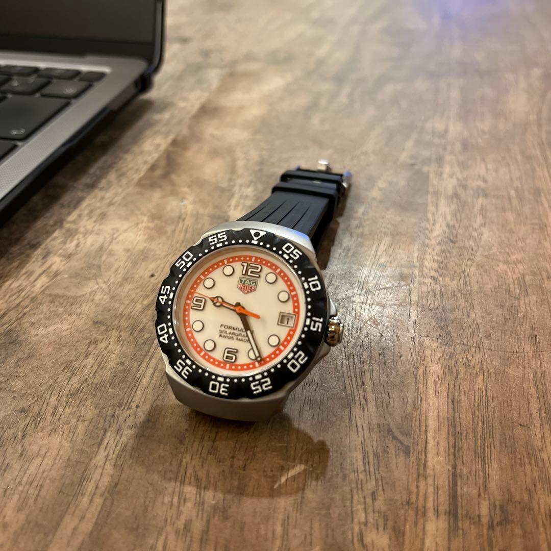 タグホイヤー　WBY111A.FT8106