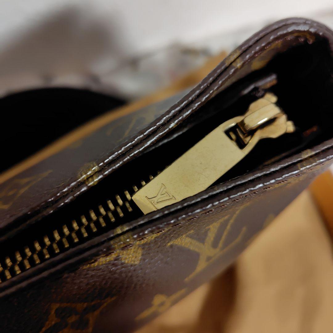 Louis Vuitton 　モノグラム　ショルダーバッグ